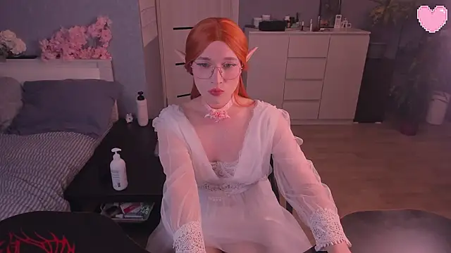 foxy jpg online show from May 2026 10:02:02 PM