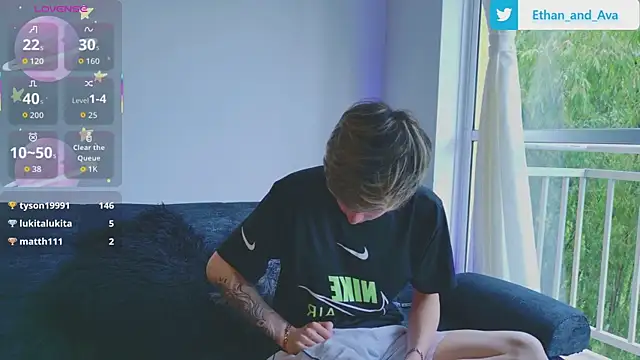 ethan and ava online show from October 2025 03:13:01 PM