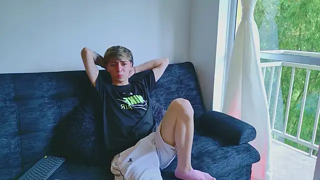 ethan and ava online show from October 2025 02:42:02 PM