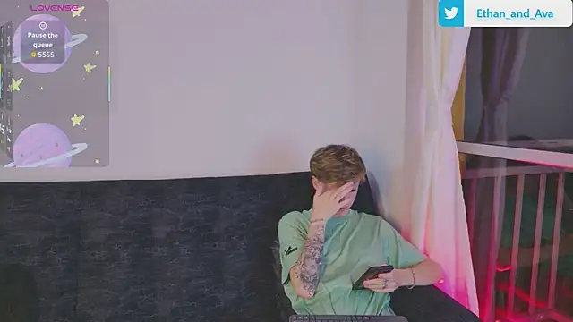 ethan and ava online show from October 2025 02:54:01 AM