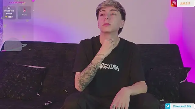 ethan and ava online show from May 2026 02:39:02 AM