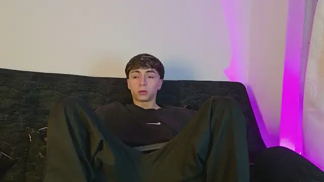 Snapshot of ethan_and_ava chatting on February 2026 02:58:02 AM ethan and ava online show from February 2026 02:58:02 AM