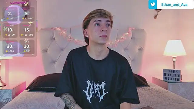 ethan and ava online show from September 2025 01:07:02 PM