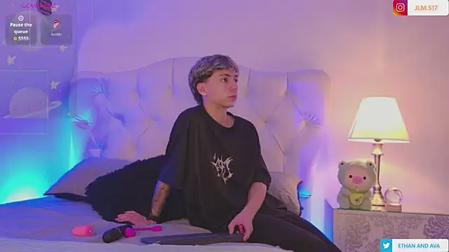 ethan and ava online show from May 2026 02:26:01 AM