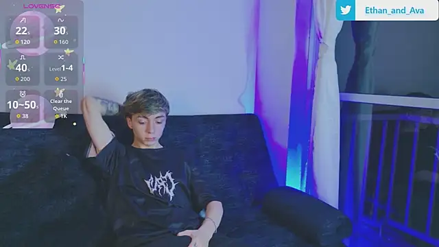 ethan and ava online show from October 2025 02:56:01 AM