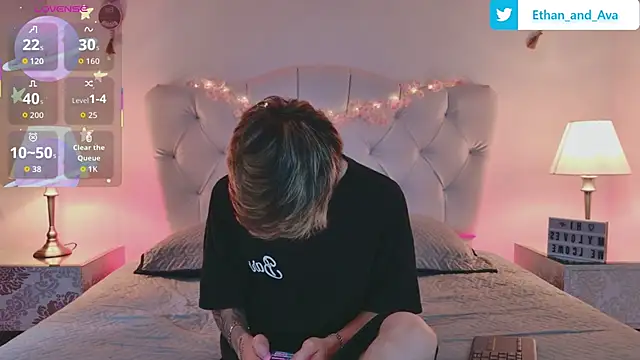 ethan and ava online show from September 2025 01:27:01 PM