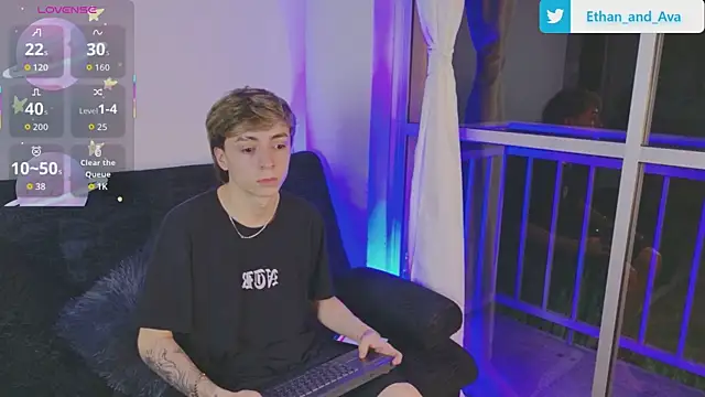 ethan and ava online show from October 2025 02:34:01 AM