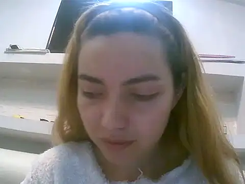 VittoriaTaylor online show from March 2026 11:30:02 AM