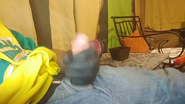 bwcbeat83 online show from February 2026 02:11:01 AM