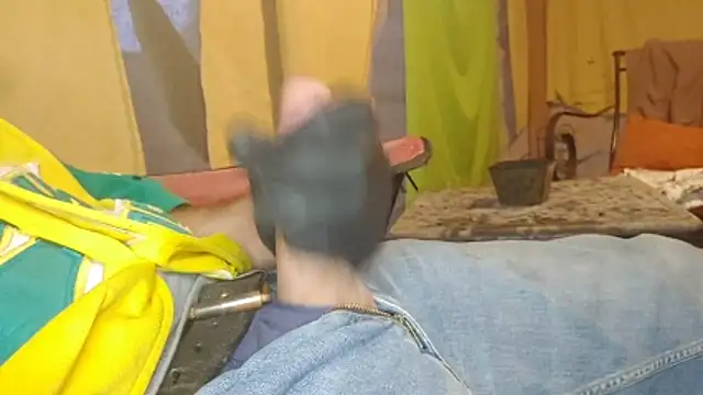 bwcbeat83 online show from March 2026 01:35:02 AM