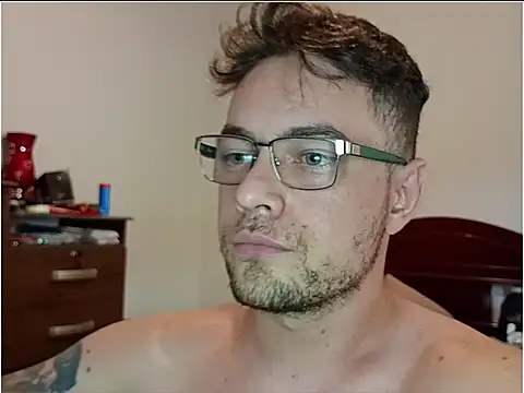 Dyllan   online show from April 2026 06:12:02 PM