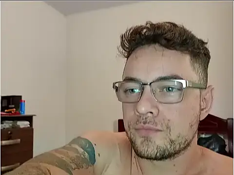 Dyllan   online show from April 2026 05:14:02 PM