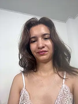 Snapshot of Bella_still chatting on June 2026 01:49:01 PM Bella still online show from June 2026 01:49:01 PM