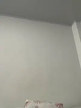 Bella still online show from February 2026 01:19:01 PM