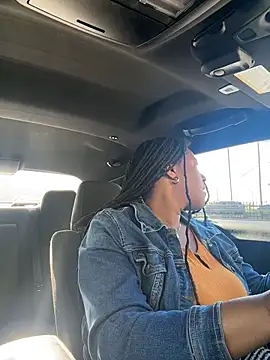 xoxoHotCoCo online show from April 2026 01:29:01 PM