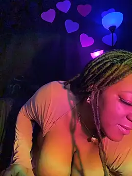 Snapshot of xoxoHotCoCo chatting on February 2026 07:22:02 AM xoxoHotCoCo online show from February 2026 07:22:02 AM