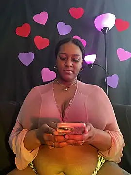 Snapshot of xoxoHotCoCo chatting on February 2026 04:26:01 PM xoxoHotCoCo online show from February 2026 04:26:01 PM