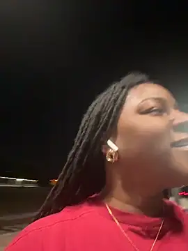 xoxoHotCoCo online show from April 2026 12:58:01 AM