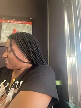 xoxoHotCoCo online show from March 2026 09:05:02 PM