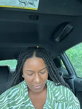 xoxoHotCoCo online show from July 2026 05:09:02 PM