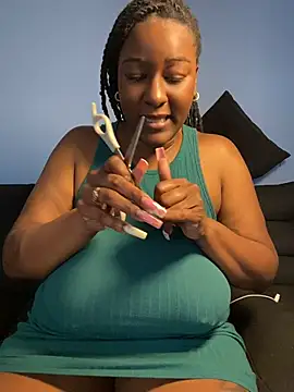 xoxoHotCoCo online show from June 2026 08:03:02 PM