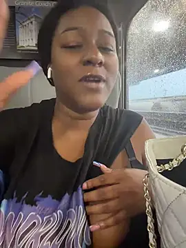 xoxoHotCoCo online show from August 2026 11:46:02 PM