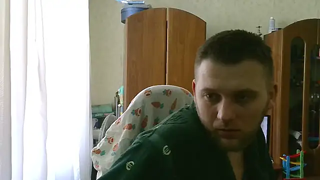 HunterOnBoobs online show from February 2025 08:35:01 AM