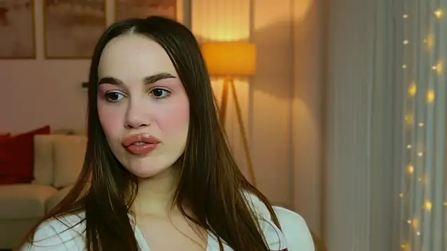 GoddessRoxana online show from December 2025 01:48:02 PM