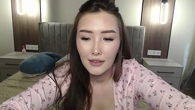 mystiksirenn online show from March 2026 08:15:02 AM