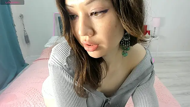 novaaskyy online show from May 2026 03:15:01 PM