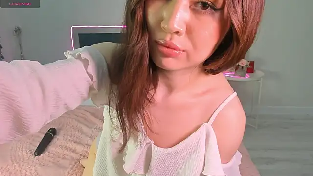 novaaskyy online show from February 2026 02:27:02 PM