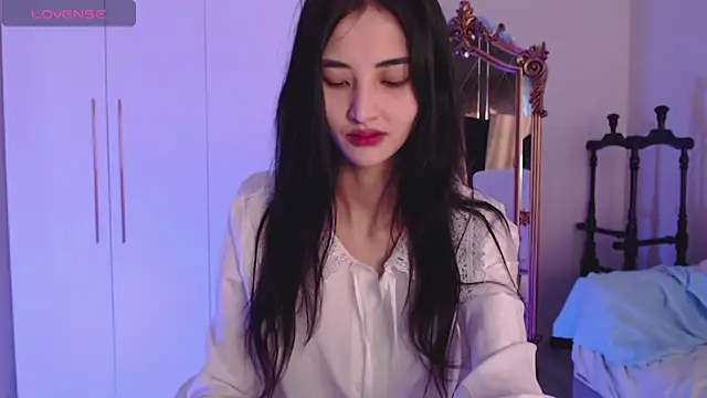 Snapshot of newfrommacau chatting on January 2026 05:44:02 AM newfrommacau online show from January 2026 05:44:02 AM