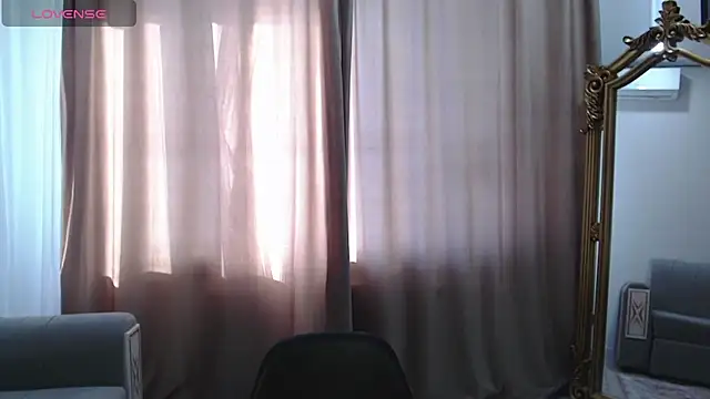 Snapshot of newfrommacau chatting on October 2025 05:39:01 AM newfrommacau online show from October 2025 05:39:01 AM