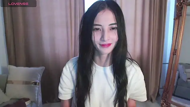 Snapshot of newfrommacau chatting on November 2025 04:13:01 AM newfrommacau online show from November 2025 04:13:01 AM