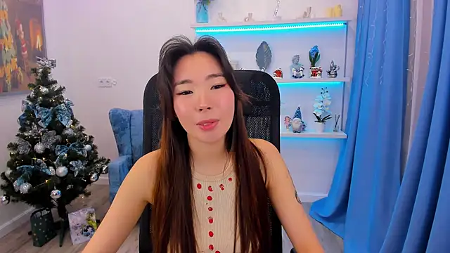 AnnaReyla online show from December 2025 02:16:01 AM