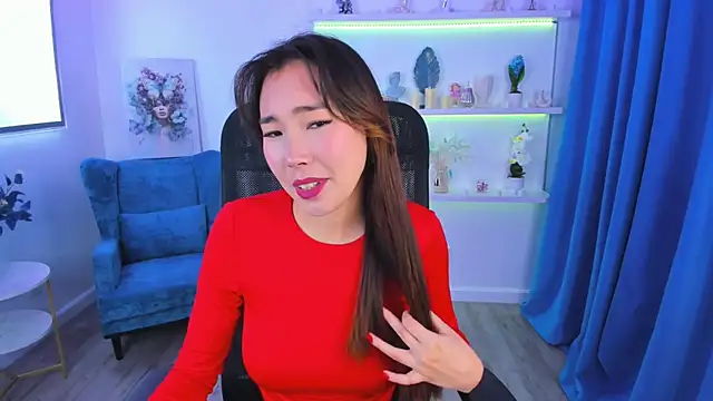 AnnaReyla online show from October 2025 11:44:02 AM