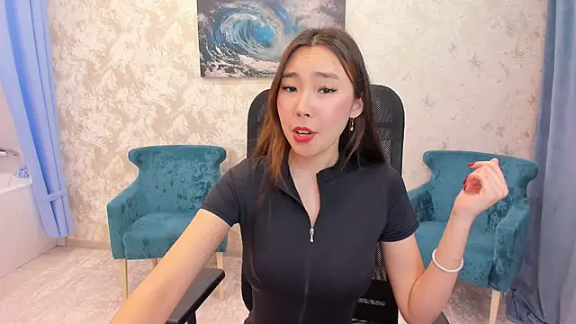 AnnaReyla online show from March 2025 12:34:01 PM