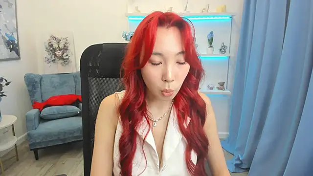 AnnaReyla online show from June 2026 11:11:02 AM