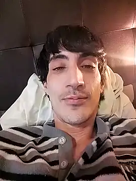 moutt99 online show from January 2025 03:42:02 PM