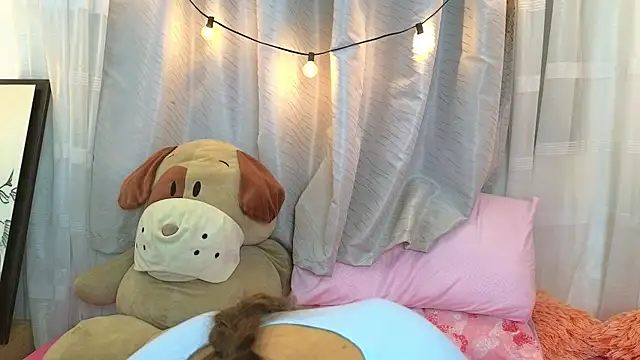 SERAFINA  online show from October 2025 01:12:02 PM