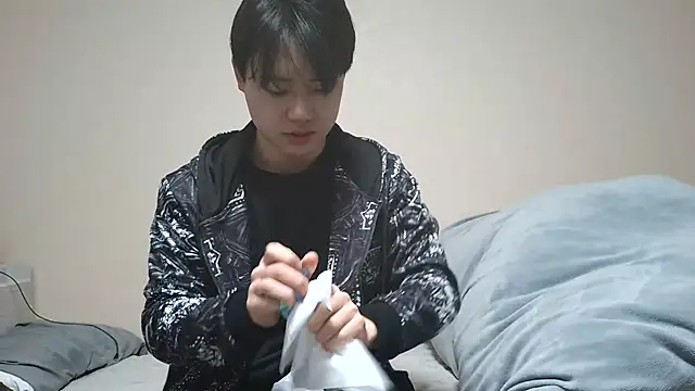 Snapshot of nunnun00 chatting on March 2025 03:39:01 AM nunnun00 online show from March 2025 03:39:01 AM