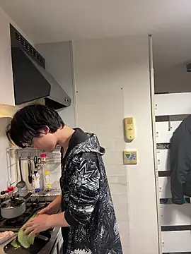 nunnun00 online show from December 2025 11:46:02 AM