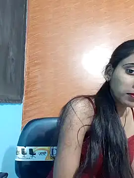 Snapshot of Divya-2007 chatting on February 2025 06:09:02 PM Divya-2007 online show from February 2025 06:09:02 PM