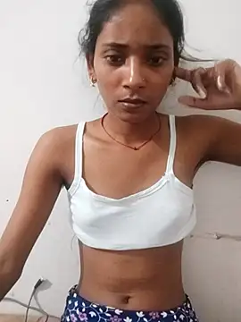 Snapshot of Divya-2007 chatting on October 2025 12:22:02 AM Divya-2007 online show from October 2025 12:22:02 AM