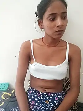 Snapshot of Divya-2007 chatting on October 2025 03:27:02 AM Divya-2007 online show from October 2025 03:27:02 AM