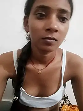 Snapshot of Divya-2007 chatting on November 2025 03:06:02 PM Divya-2007 online show from November 2025 03:06:02 PM