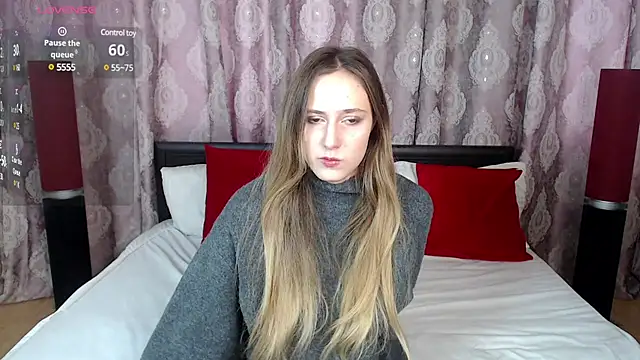 blondyriss online show from February 2025 01:54:02 PM