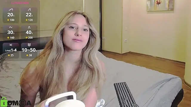 blondyriss online show from September 2025 05:24:01 PM