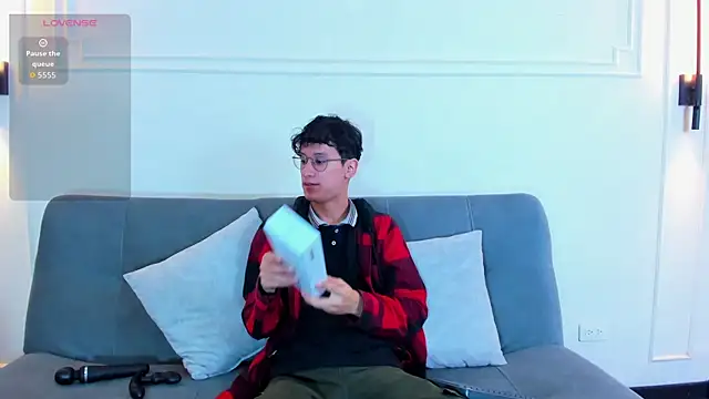 Cum hunters online show from November 2025 03:10:02 AM