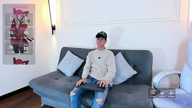 Cum hunters online show from November 2025 03:12:02 AM